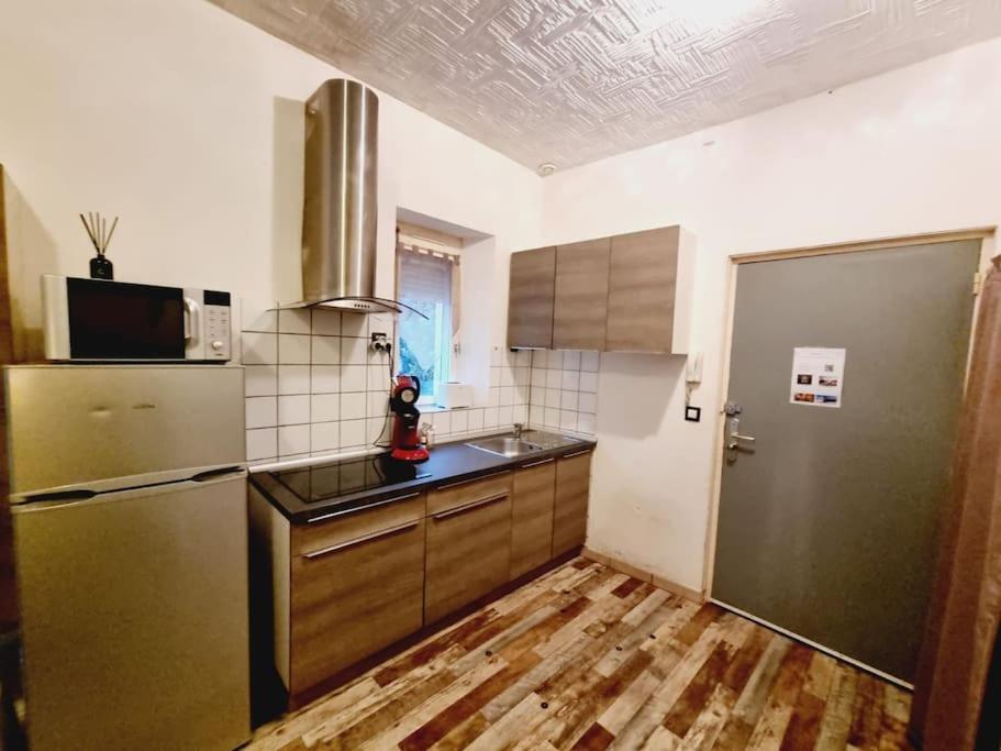 Rue Croutelle Rez De Chaussee Proche Du Centre Reims Dış mekan fotoğraf